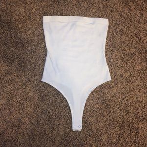 WHITE BODY SUIT SMALL